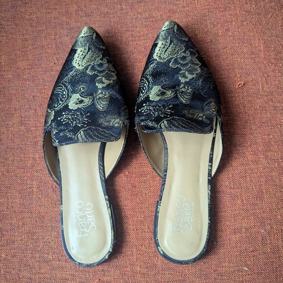 Franco Sarto Russo Brocade Mules Tapestry Slide Flat Pointed Toe Shoe Black Gold - Picture 2 of 7